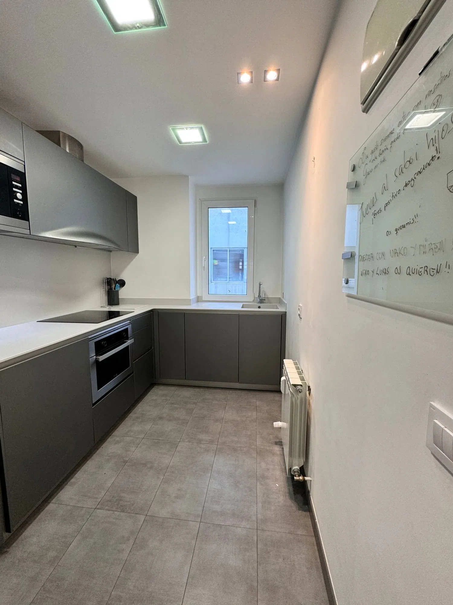 Piso en avenida de Bayona, 9 - Foto 2