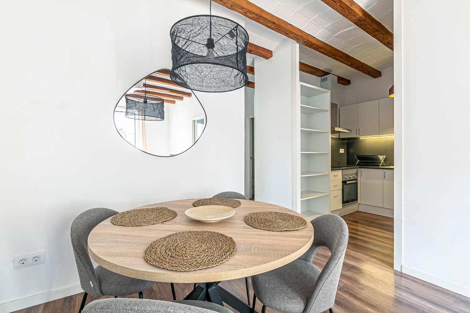 Piso en calle de Catalina Suárez, 25 - Foto 5