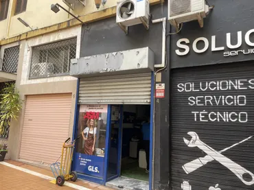Local comercial en  Calle Sierpes 11 - Foto 1