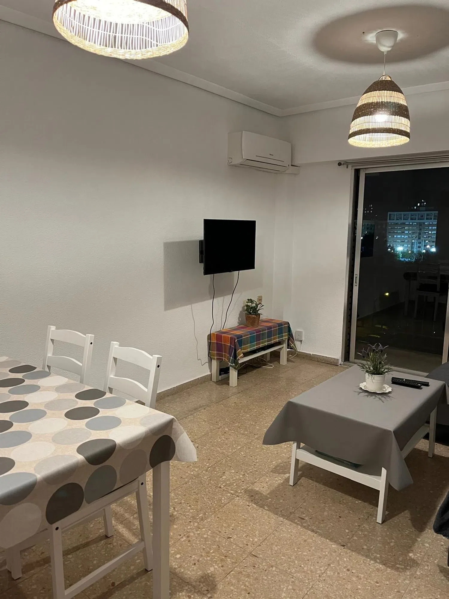 Piso en calle de Tirant lo Blanch, 25 - Foto 2