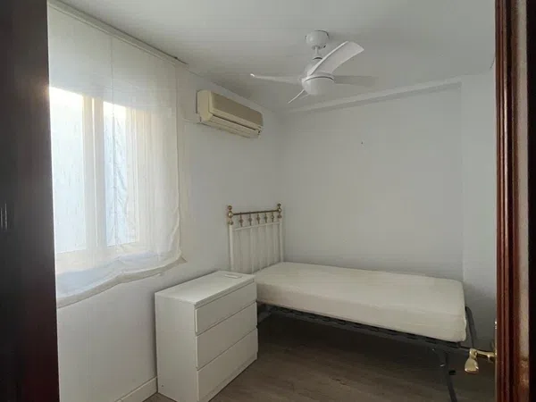 Piso en calle Pintor Velázquez, 3 - Foto 2