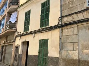 Planta baja en  Carrer D'En Francesc Gomila 48 - Foto 2