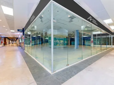 Local comercial en  Centro Comercial 2A - Foto 2