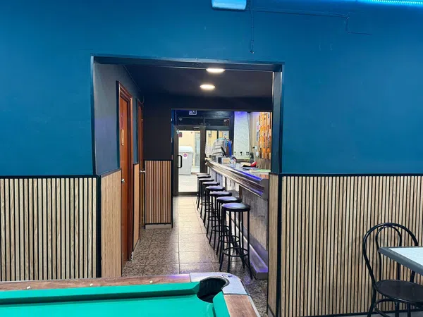 Bar de copas en traspaso en Calle de Diògenes - Foto 12