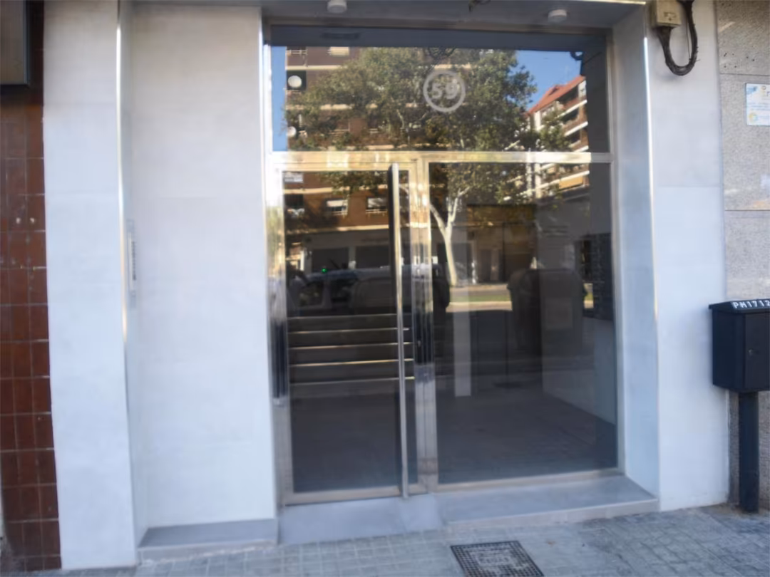 Piso en  Avinguda del General Avilés 59 - Foto 5