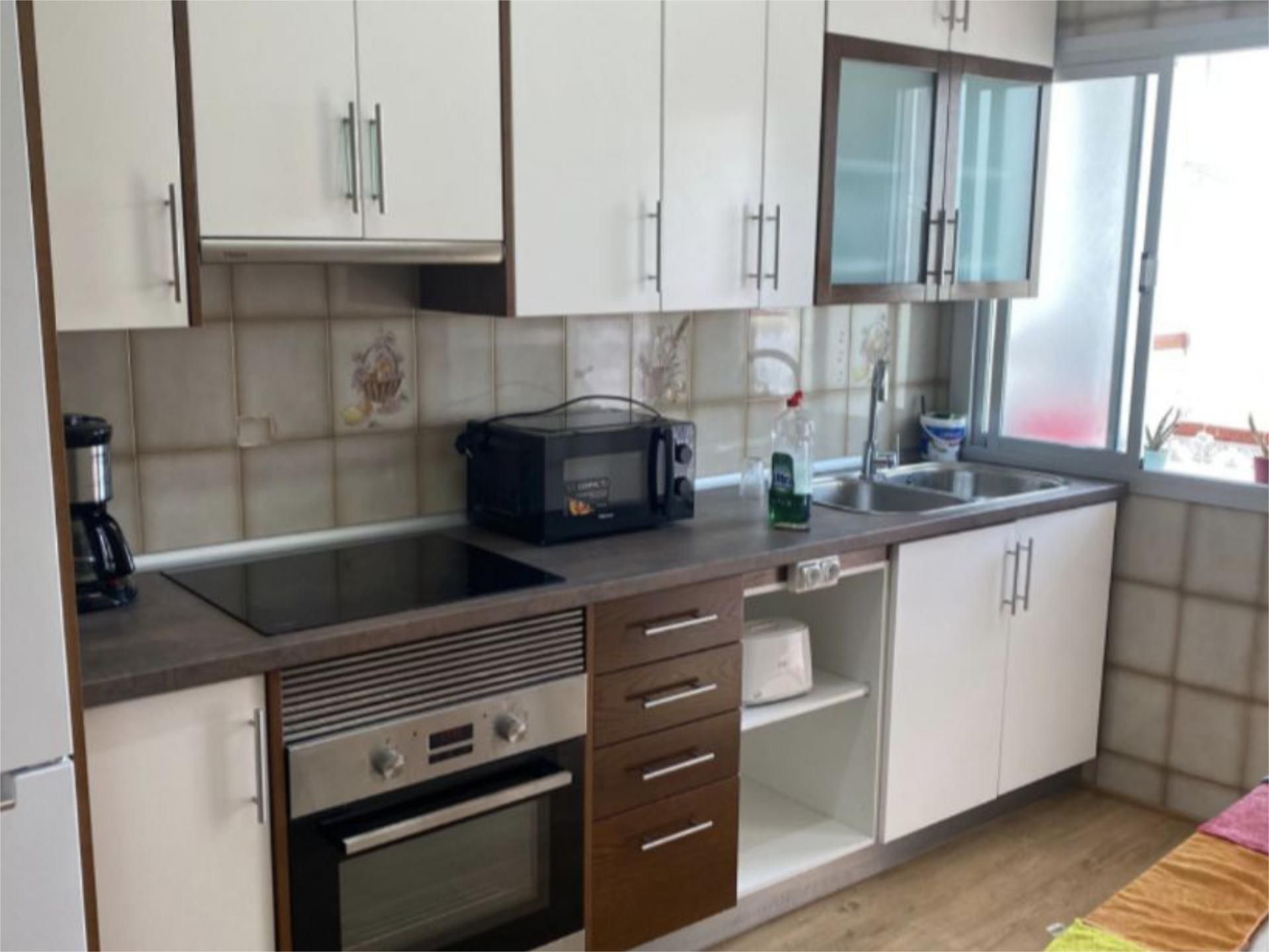 Piso en calle Poeta Vicente Medina 1 - Foto 7