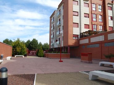 Piso en  Avenida de los Reyes Católicos 7 - Foto 17