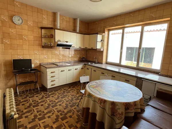 Casa de pueblo en Calle Astorga, 38 - Foto 3