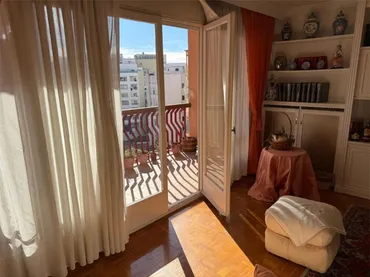 Piso en  Avinguda de Prat de la Riba 14 - Foto 2