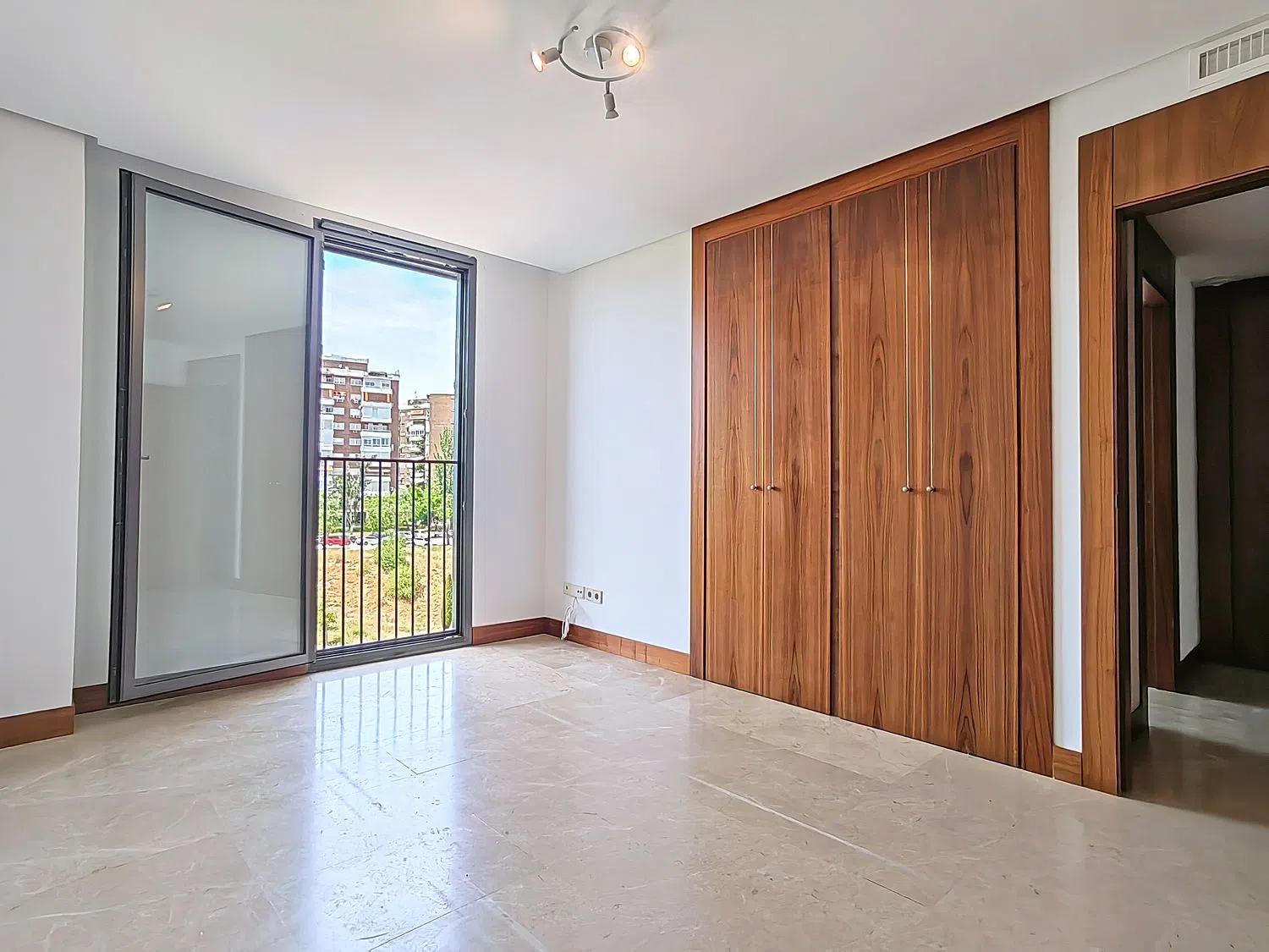 Piso en plaza del Alcalde Moreno Torres, 1 - Foto 8