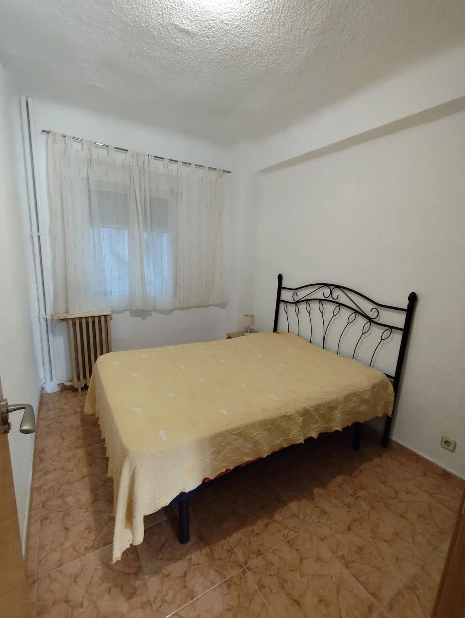 Piso en calle de la Virgen de Lourdes, 16 - Foto 9