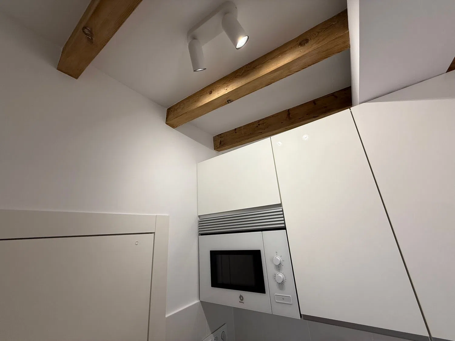 Estudio en calle de Muntaner, 7 - Foto 13