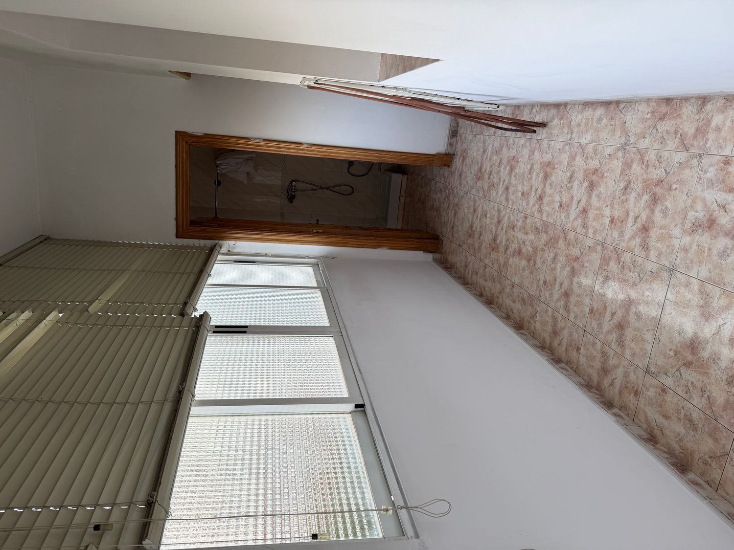 Piso en calle de la Reina Maria Cristina, 24 - Foto 4