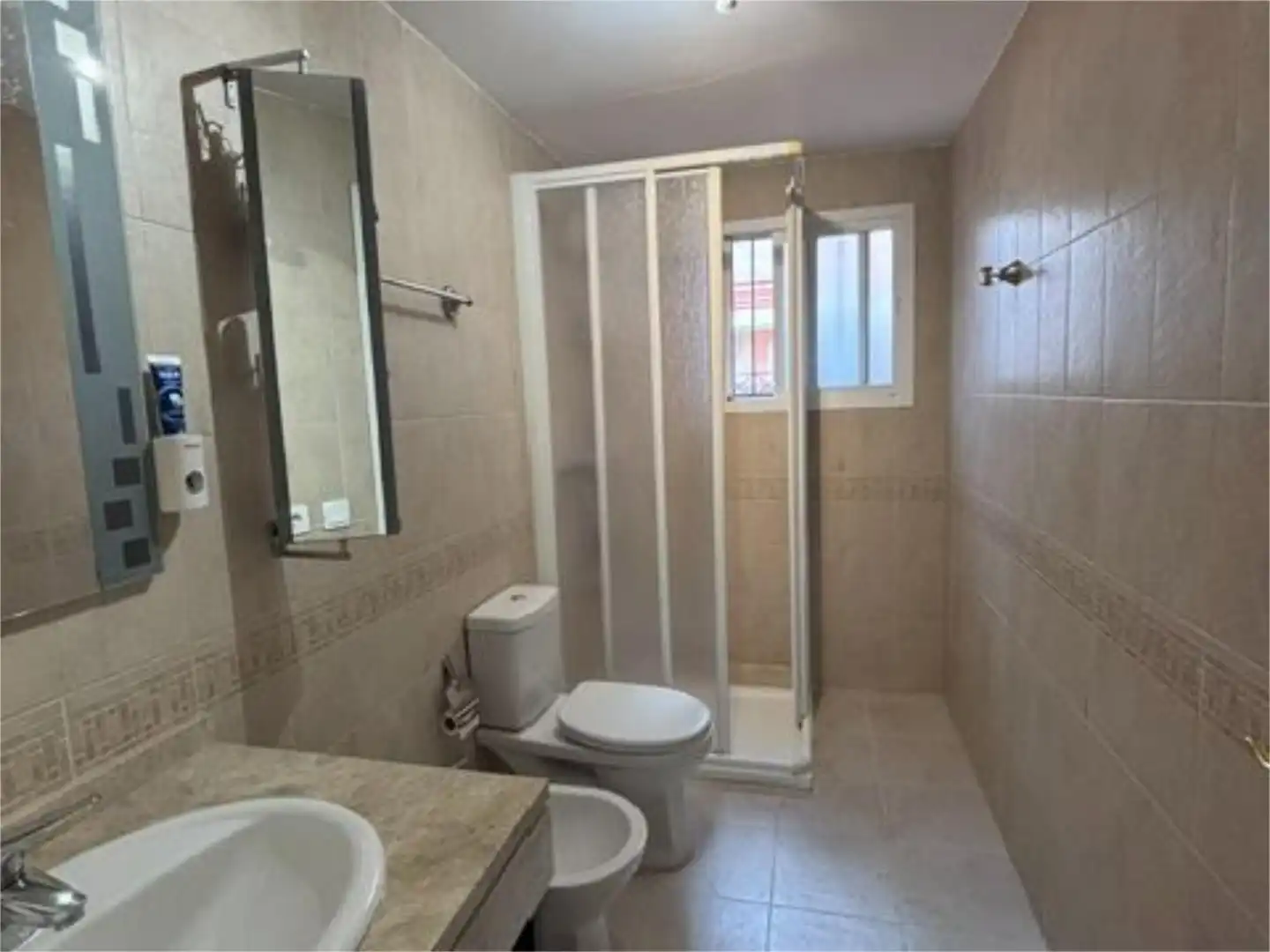 Chalet en Tomares - Foto 33