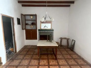 Casa adosada en  Carrer Pare Pere 19 - Foto 2