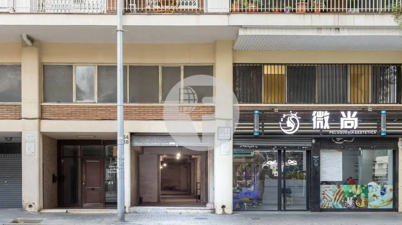 Local comercial en Badalona - Foto 9