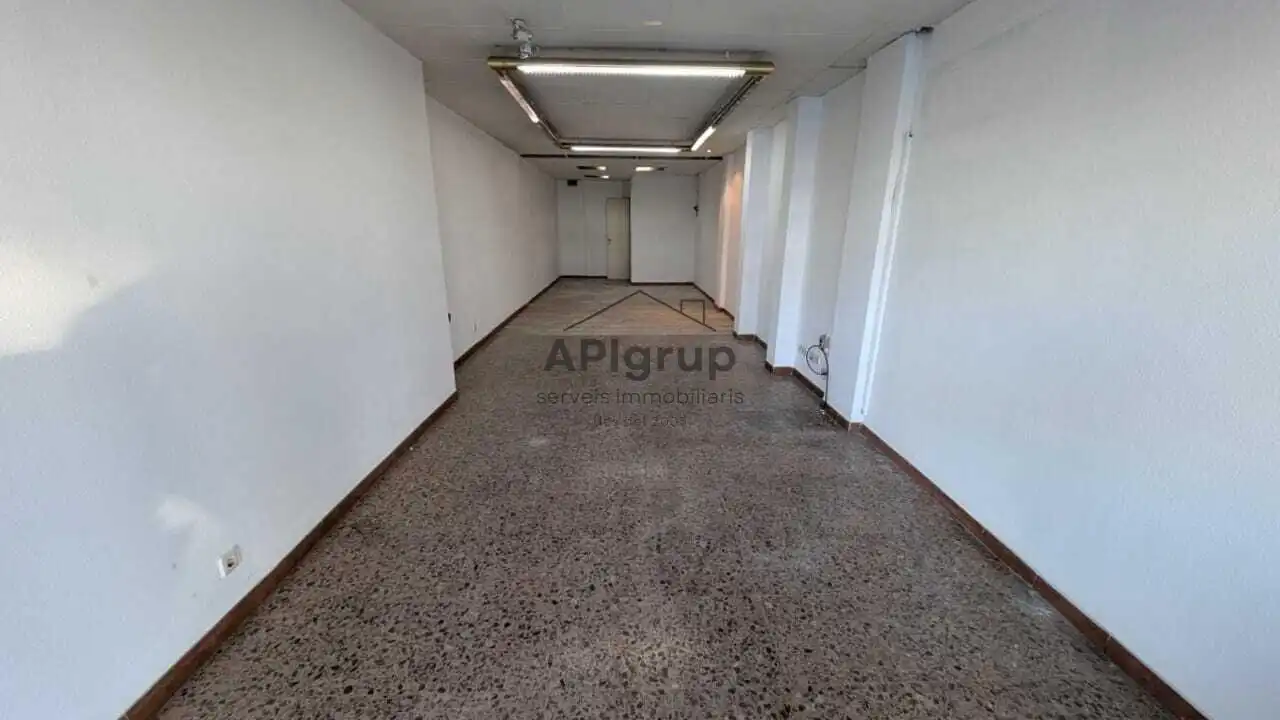Local comercial en Sabadell - Foto 13