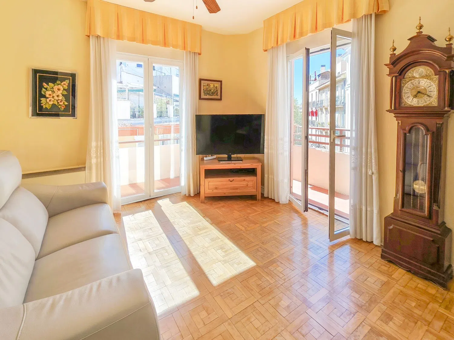 Piso en Barrio Trafalgar - Foto 2