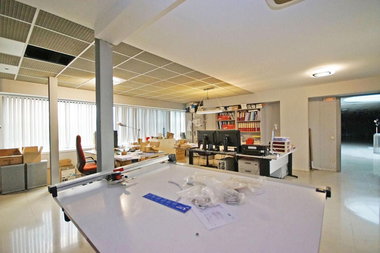 Nave en Calle Arquímedes - Foto 47