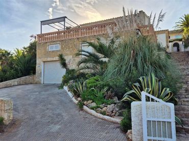 Chalet en  Carrer de les Petúnies 37 - Foto 1