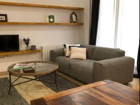 Piso en calle de Balmes, 3