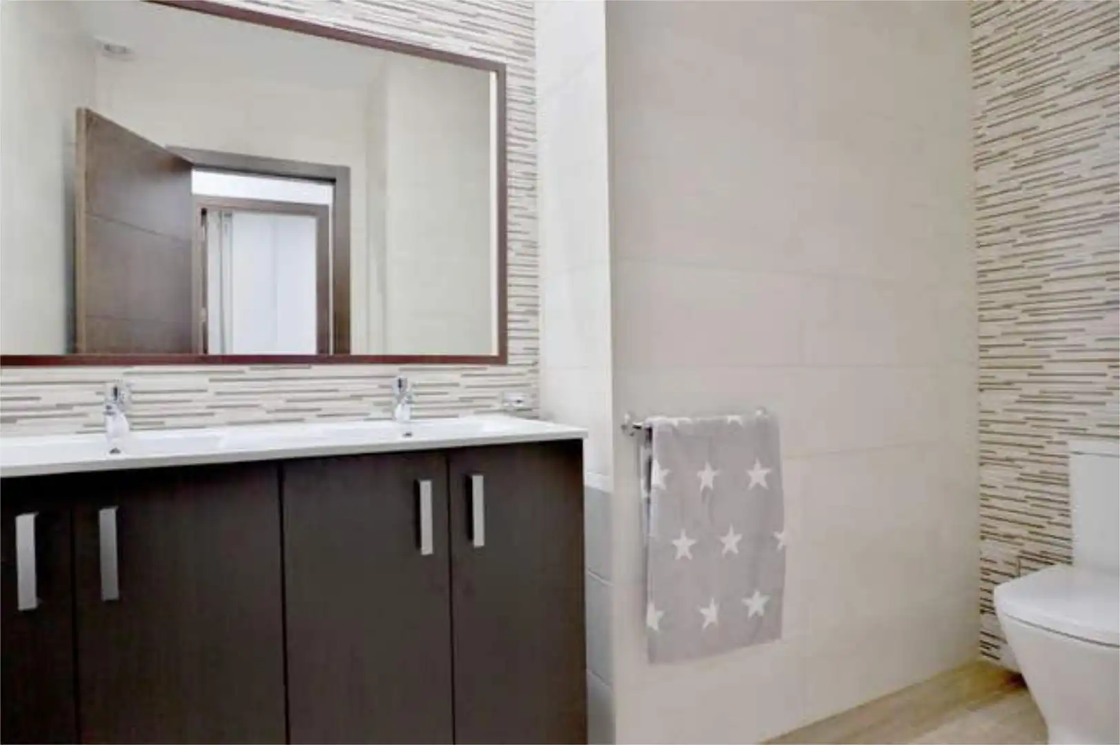 Apartamento en Cerca del palacio de deportes - Foto 6