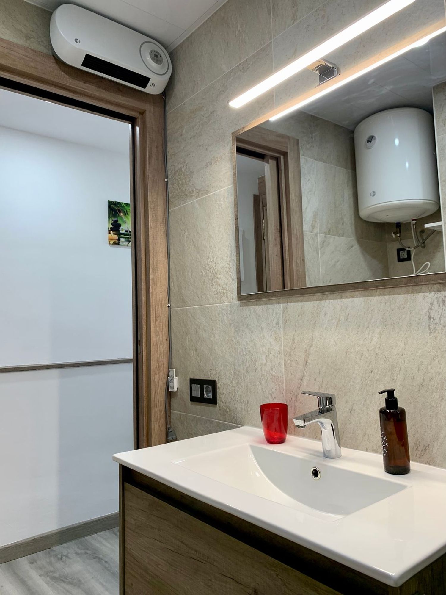 Estudio en Calle de Joaquim Serra, 10 - Foto 12