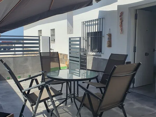 Chalet pareado en Avenida Conquistadores, 46 - Foto 5