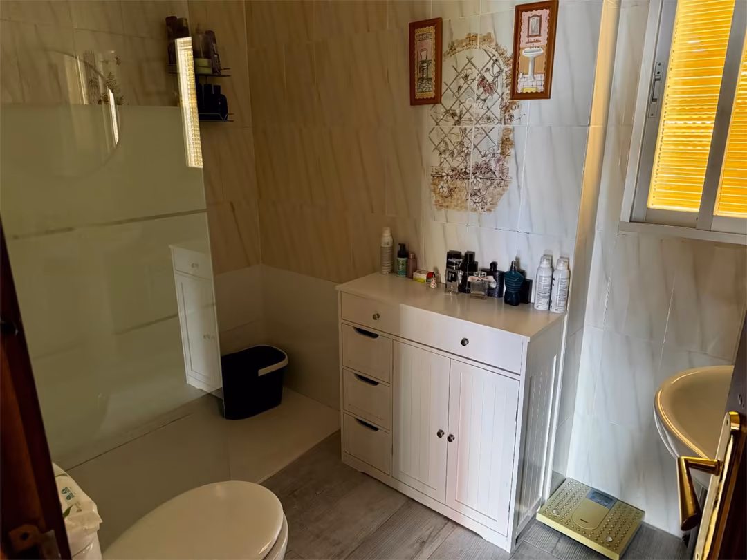 Piso en  Calle de Marcelino Álvarez 5 - Foto 4