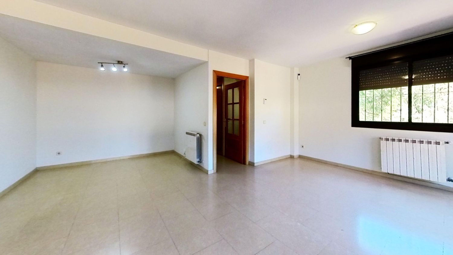 Chalet adosado en Mejorada del Campo - Foto 4