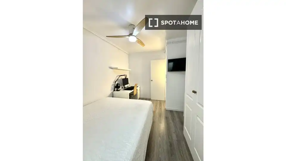 Piso en L'Hospitalet de Llobregat - Foto 4