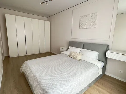 Piso en calle de Toledo, 11