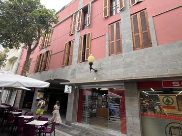 Piso en  Calle de Perdomo 8 - Foto 1