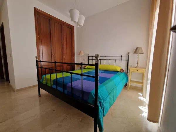 Piso en El Molinillo - Capuchinos - Foto 11