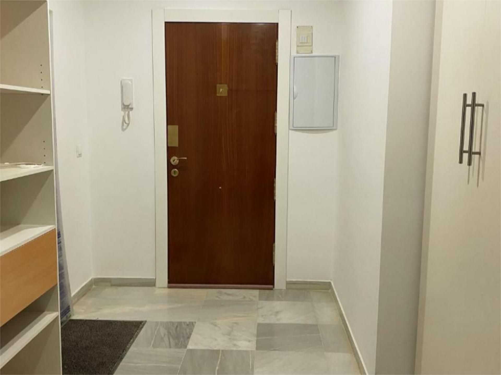 Piso en  Calle Ferrocarril del Puerto 8 - Foto 5