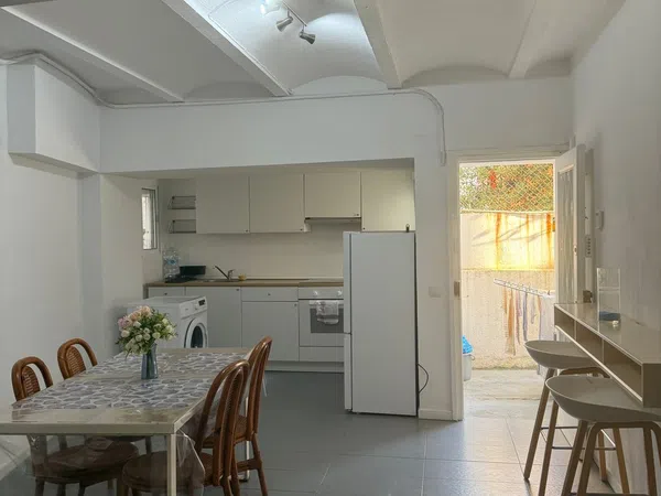 Estudio en Calle Mas Feliu, 9 - Foto 4