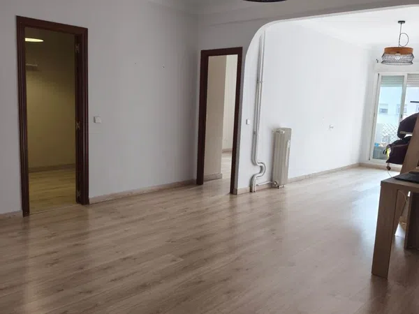 Piso en calle de Granada, 22