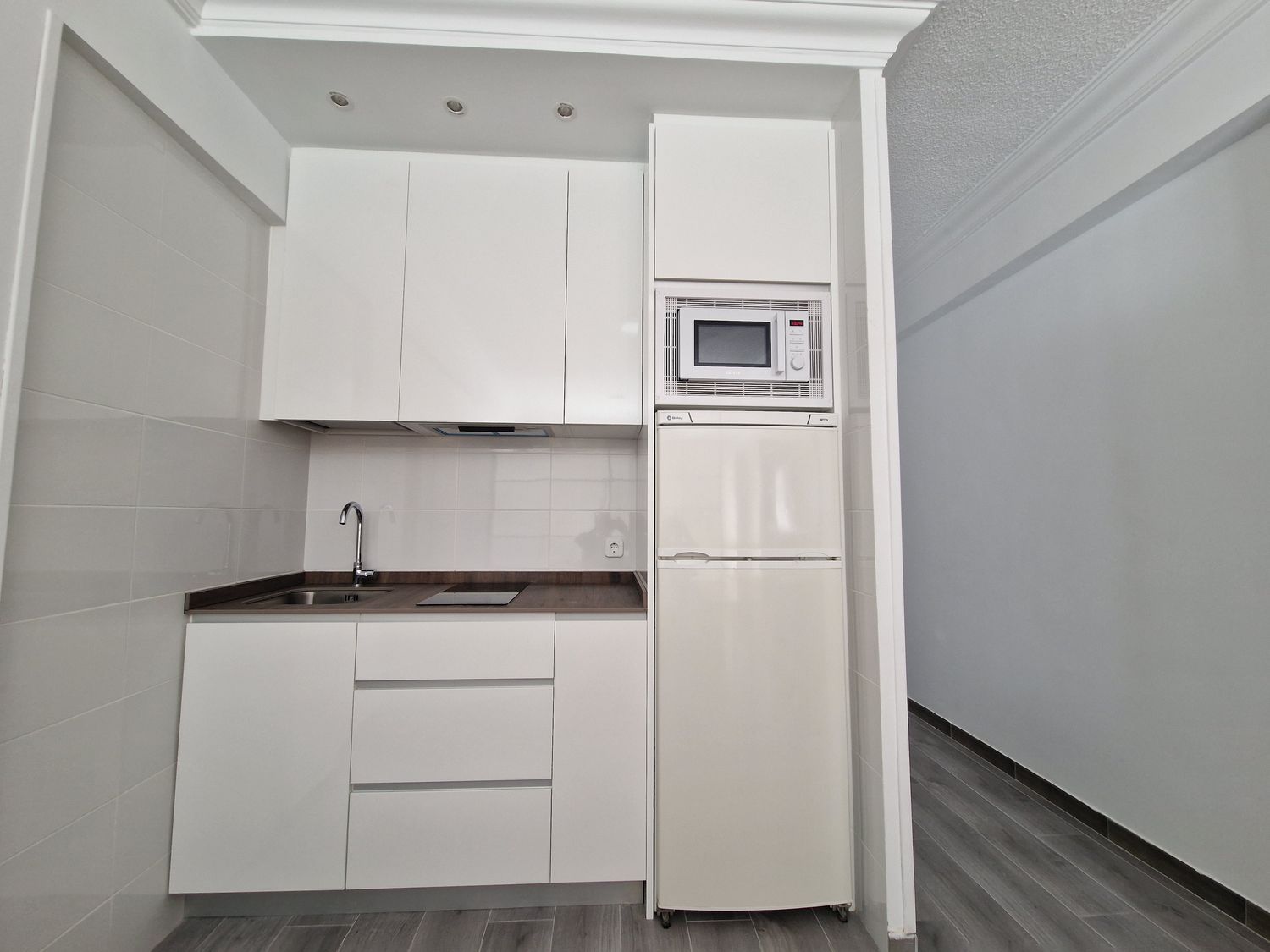 Estudio en calle de Velarde, 9 - Foto 4