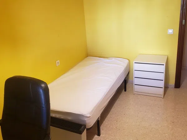 Piso en Calle Navarro Ledesma, 225, El Consul - El Romeral - Foto 3