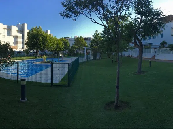 Chalet adosado en Calle rosa de los vientos, 128 - Foto 1