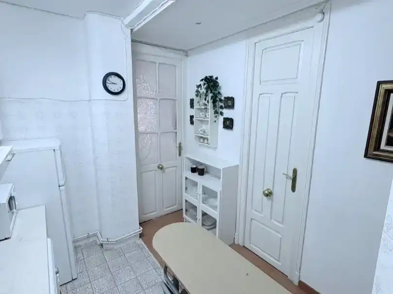 Piso en  Avenida de la Paz 34 - Foto 7