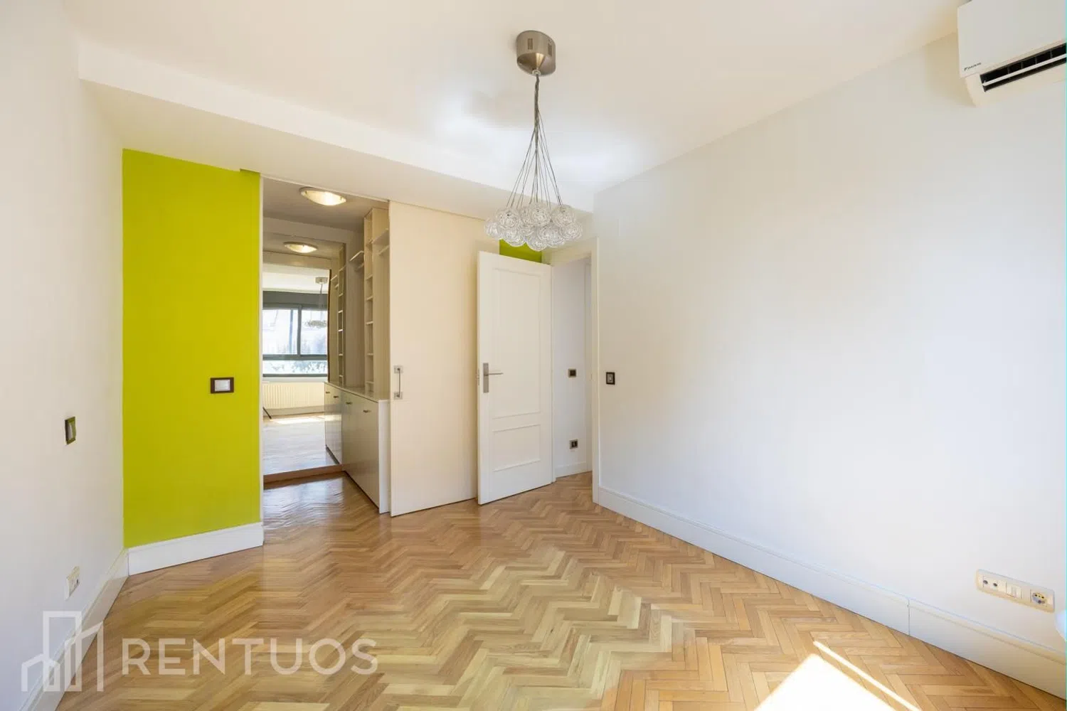 Piso en avenida de la Constitución - Foto 18