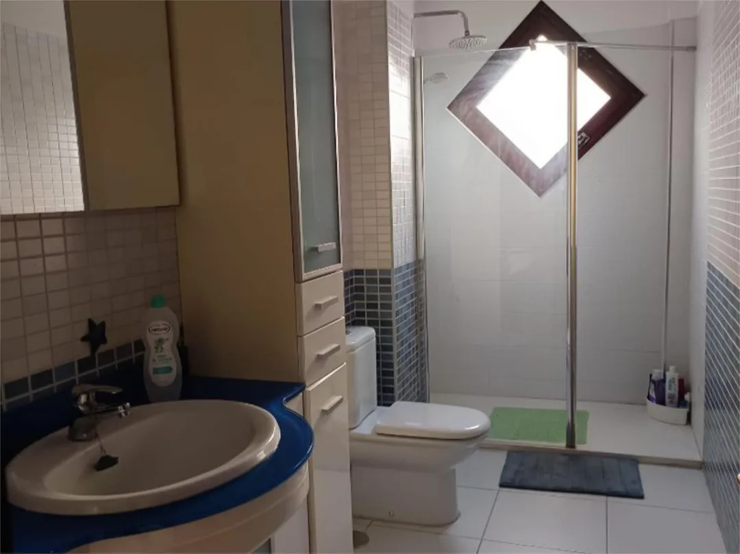 Piso en  Calle la Marina 1 - Foto 9