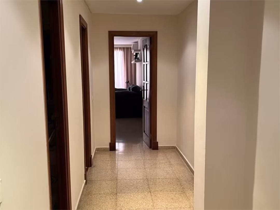 Piso en  Carrer de Ramon Muntaner 48 - Foto 9