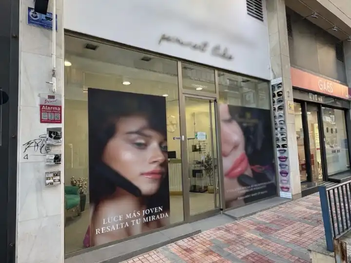 Local comercial en  Avenida Ricardo Soriano 28 - Foto 4