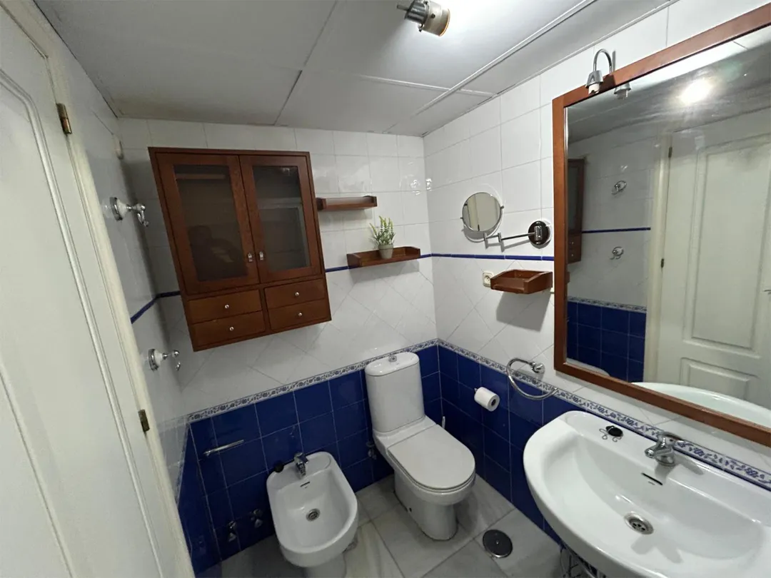 Casa adosada en  Calle Campo de Golf 10 - Foto 8