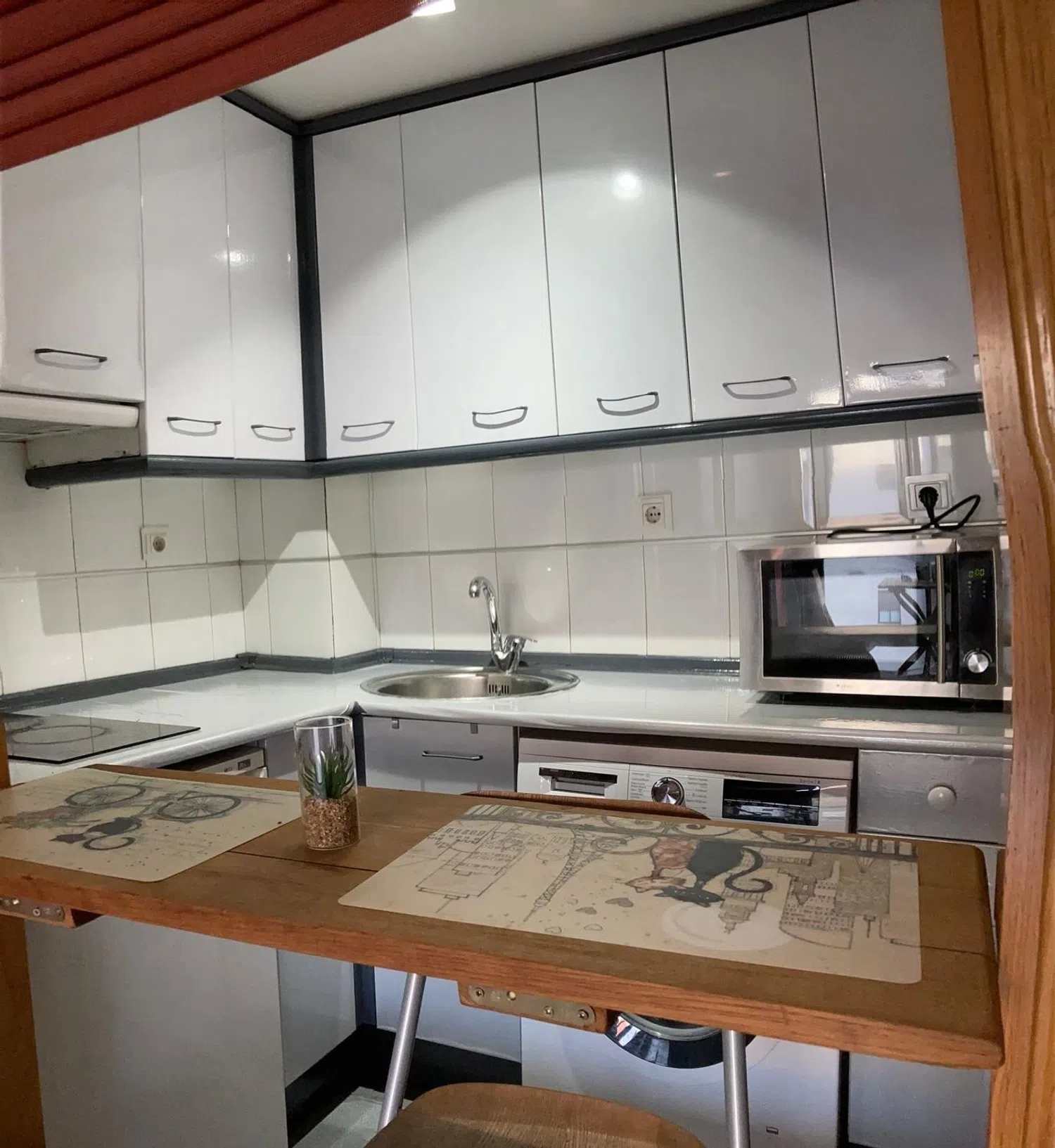 Estudio en calle de Sor Ángela de la Cruz, 43 - Foto 9