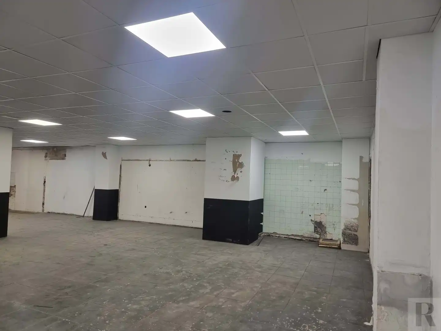 Local comercial en  CARRER SANT JOSEP - Foto 8