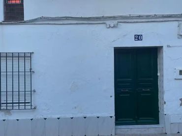 Casa adosada en  Calle Juan Moran Bayo 20 - Foto 1