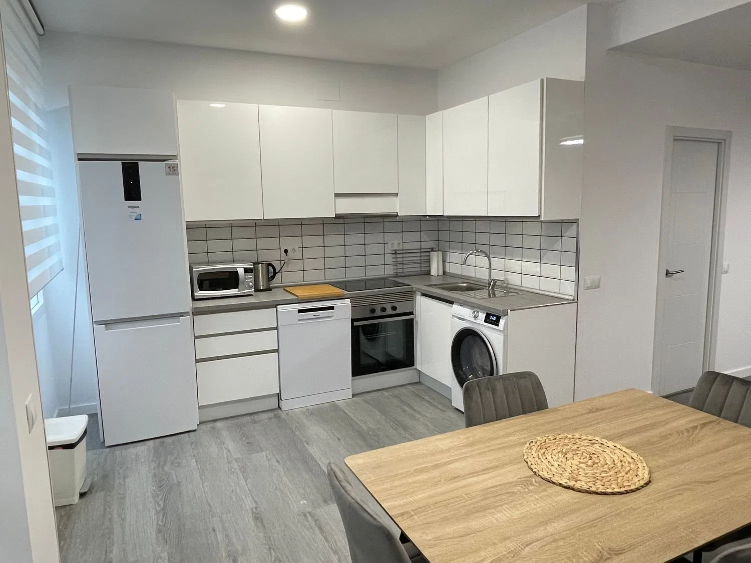 Piso en calle de Bocángel, 27